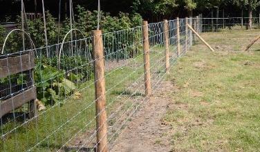 Clôture de jardin et pour animaux avec grillage noué de Naturae.